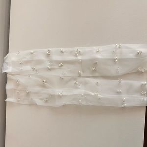 Pearl Long Tulle Bridal Fingerless Arm Cuff